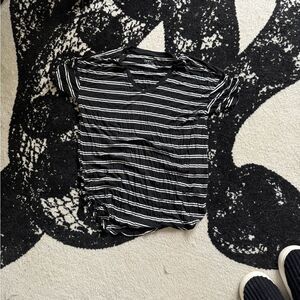 Time & Tru Striped Black and White V-Neck Top